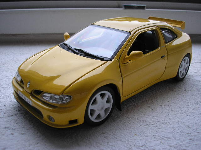 Renault Megane Maxi coupe 1-18 Anson